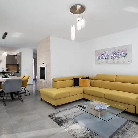 Skitaca 1816 Apartment *