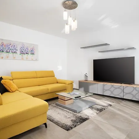 Apartment Skitaca 1816 *